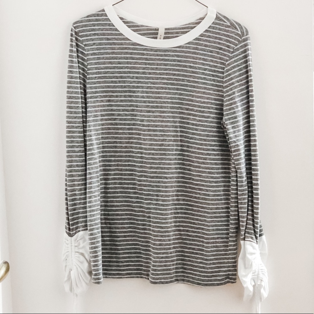 Gray&White Striped Long-Sleeve Shirt